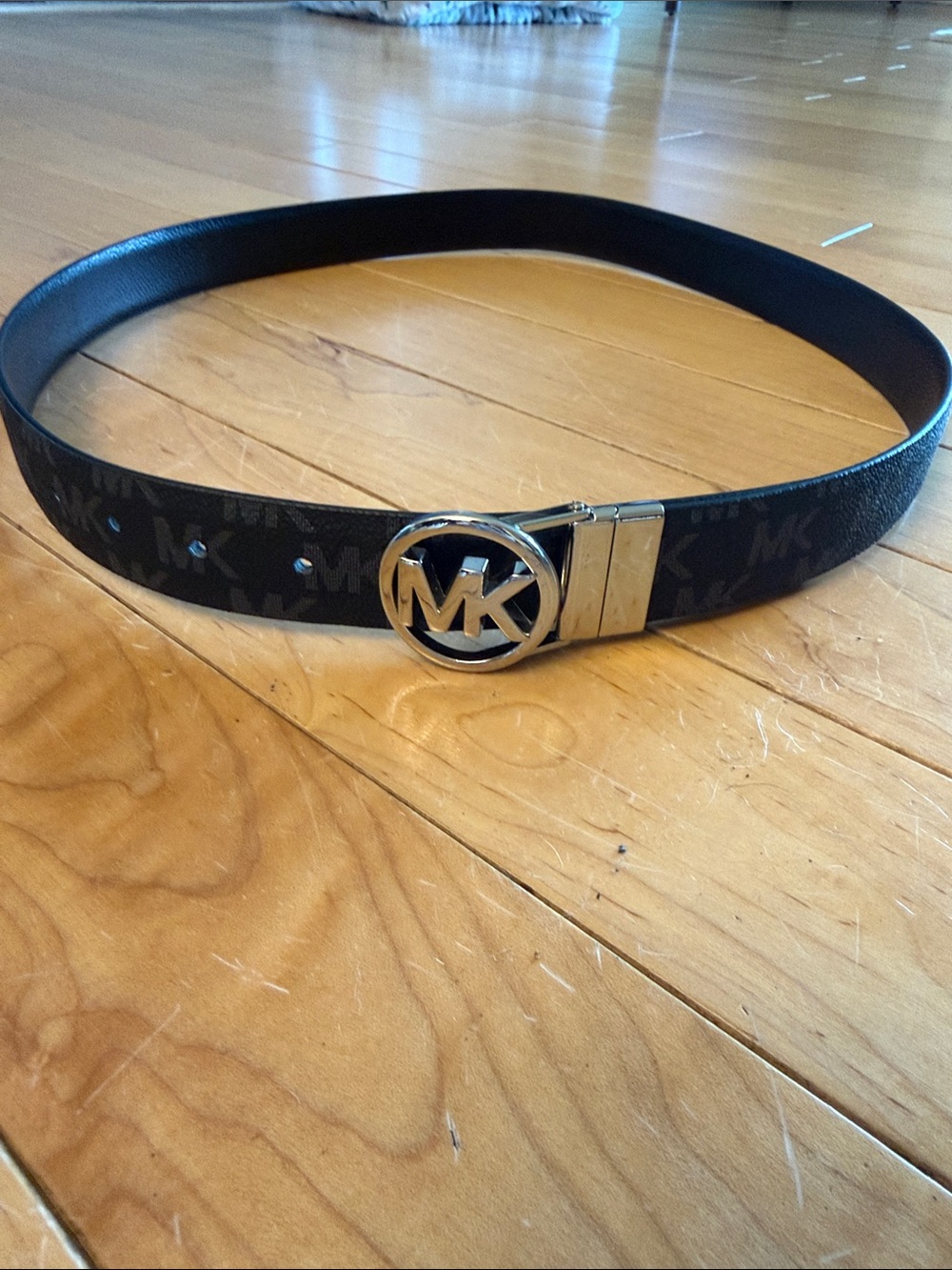 Michael Kors Reversible MK Logo Buckle Belt